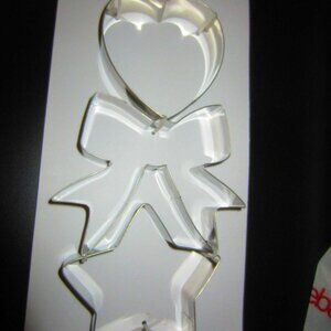 MARTHA STEWART 3 Cookie cutters heart bow star NEW $17